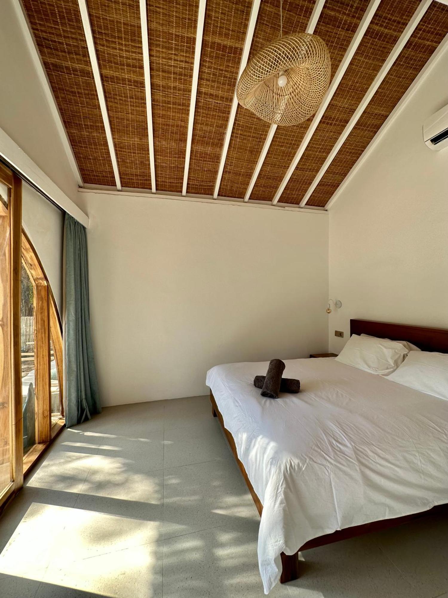 Rumah Canaria Bungalow Gili Trawangan Exterior photo