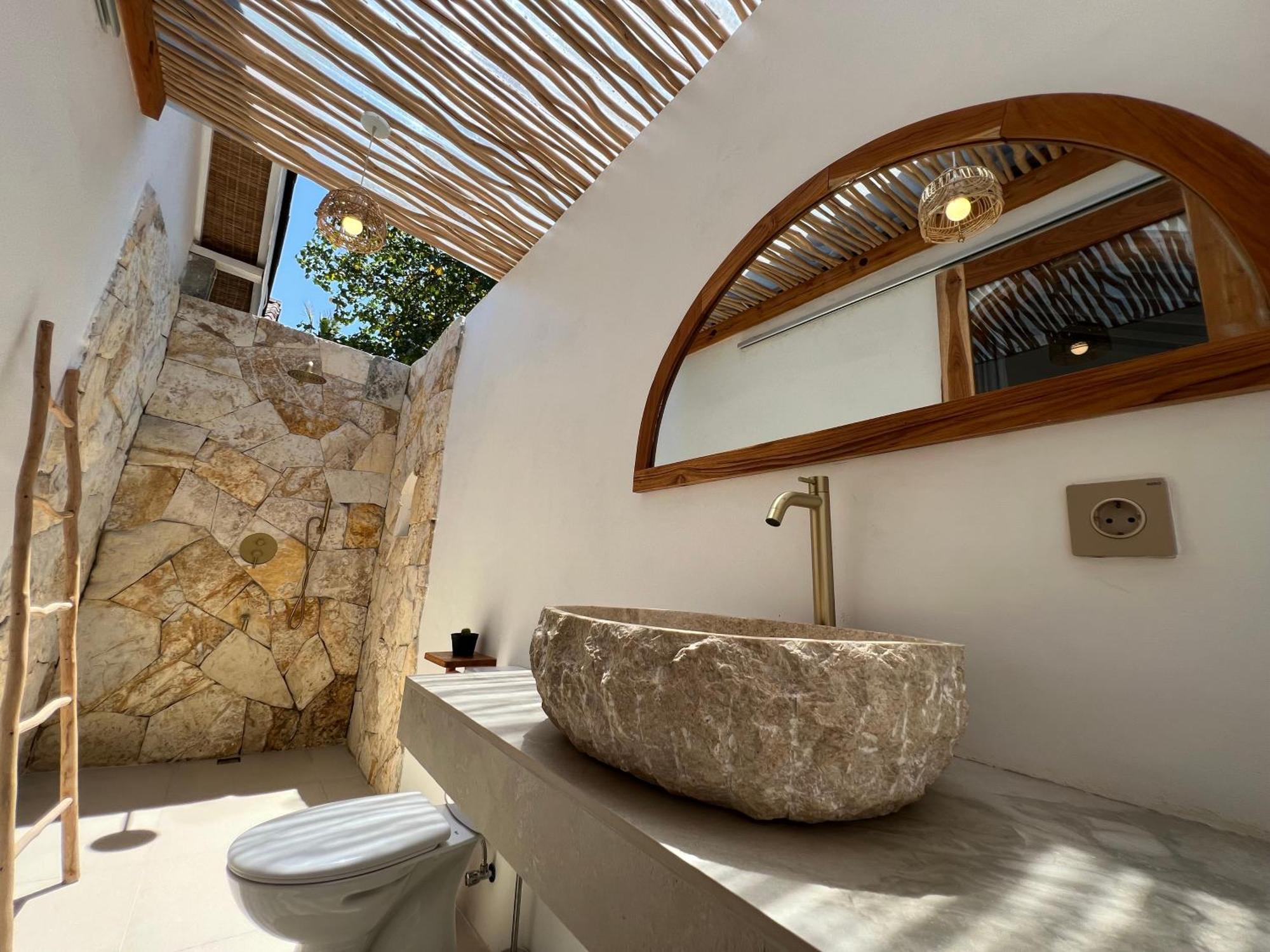 Rumah Canaria Bungalow Gili Trawangan Exterior photo