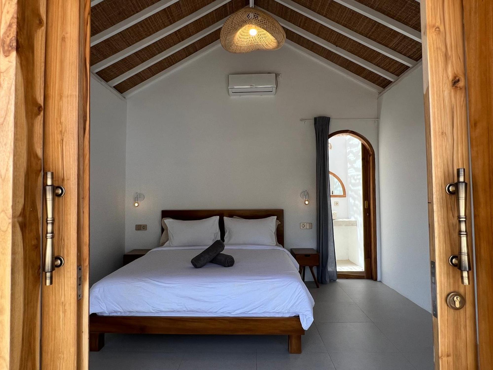 Rumah Canaria Bungalow Gili Trawangan Exterior photo
