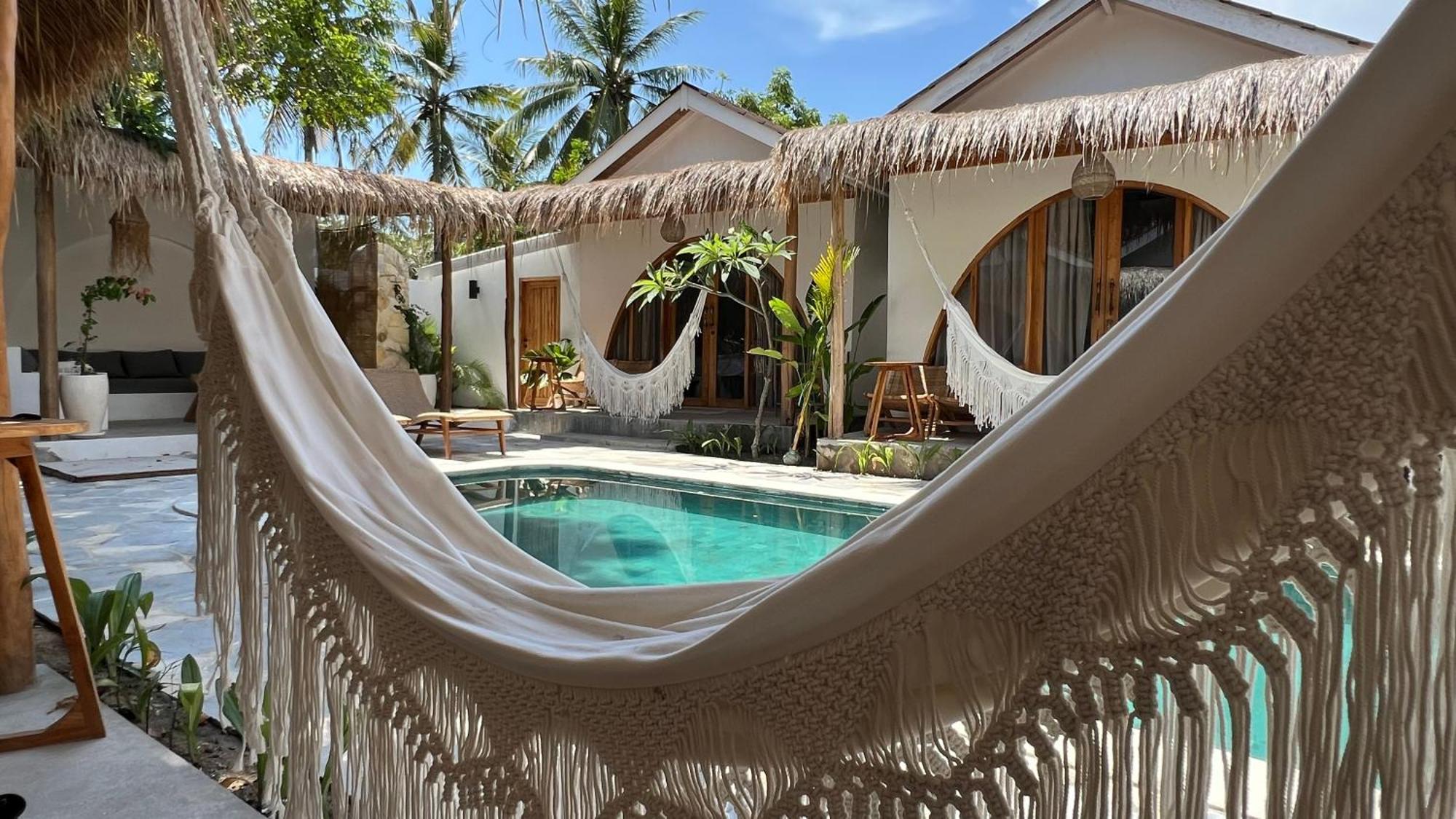 Rumah Canaria Bungalow Gili Trawangan Exterior photo